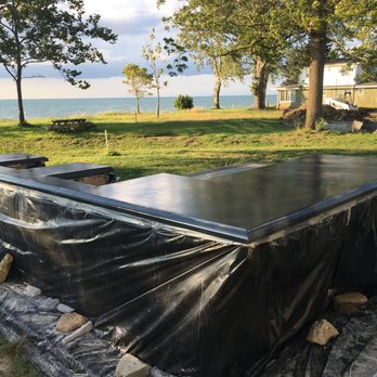 Tomaro Construction - Concrete Countertop with Ogee profile - General Contractors Near Me - Willoughby Hills, Ohio