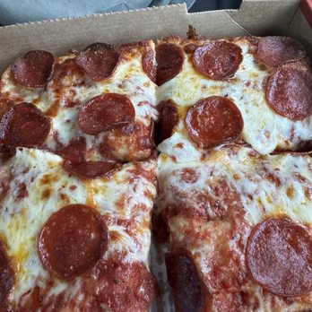 Jet's Pizza - Pizza Near Me - Aurora, Colorado