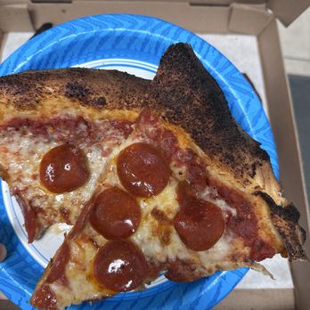 Sofia's Pizza - Burnt crust - Pizza Near Me - Las Vegas, Nevada