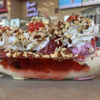 Yogurtland - Must have two because one won't do! - Ice Cream & Frozen Yogurt Near Me - Burbank, California Yogurtland - Must have two because one won't do! - Ice Cream & Frozen Yogurt Near Me - Burbank, California
