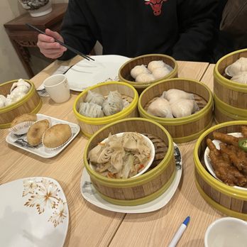 D Cuisine - Dim Sum Near Me - Chicago, Illinois