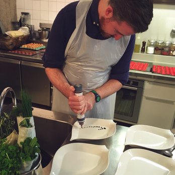L'Atelier des Chefs - Skillz - Cooking Schools Near Me - Lyon, 69