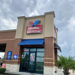 Valvoline Instant Oil Change