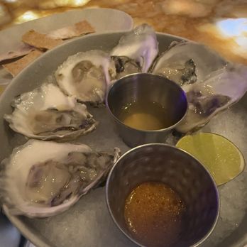 Seven Reasons - Oysters - Latin American Near Me - Washington, DC, District of Columbia Seven Reasons - Oysters - Latin American Near Me - Washington, DC, District of Columbia
