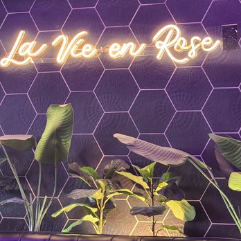 Rose Tea Lounge - Elk Grove - Bubble Tea Near Me - Elk Grove, California Rose Tea Lounge - Elk Grove - Bubble Tea Near Me - Elk Grove, California