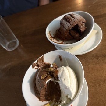 the tillerman - Delicious choc deserts - Pizza Near Me - Bristol, Vermont the tillerman - Delicious choc deserts - Pizza Near Me - Bristol, Vermont