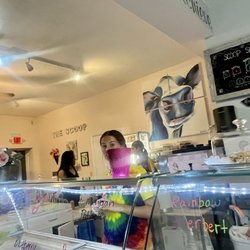 The Scoop Ice Cream Cafe
