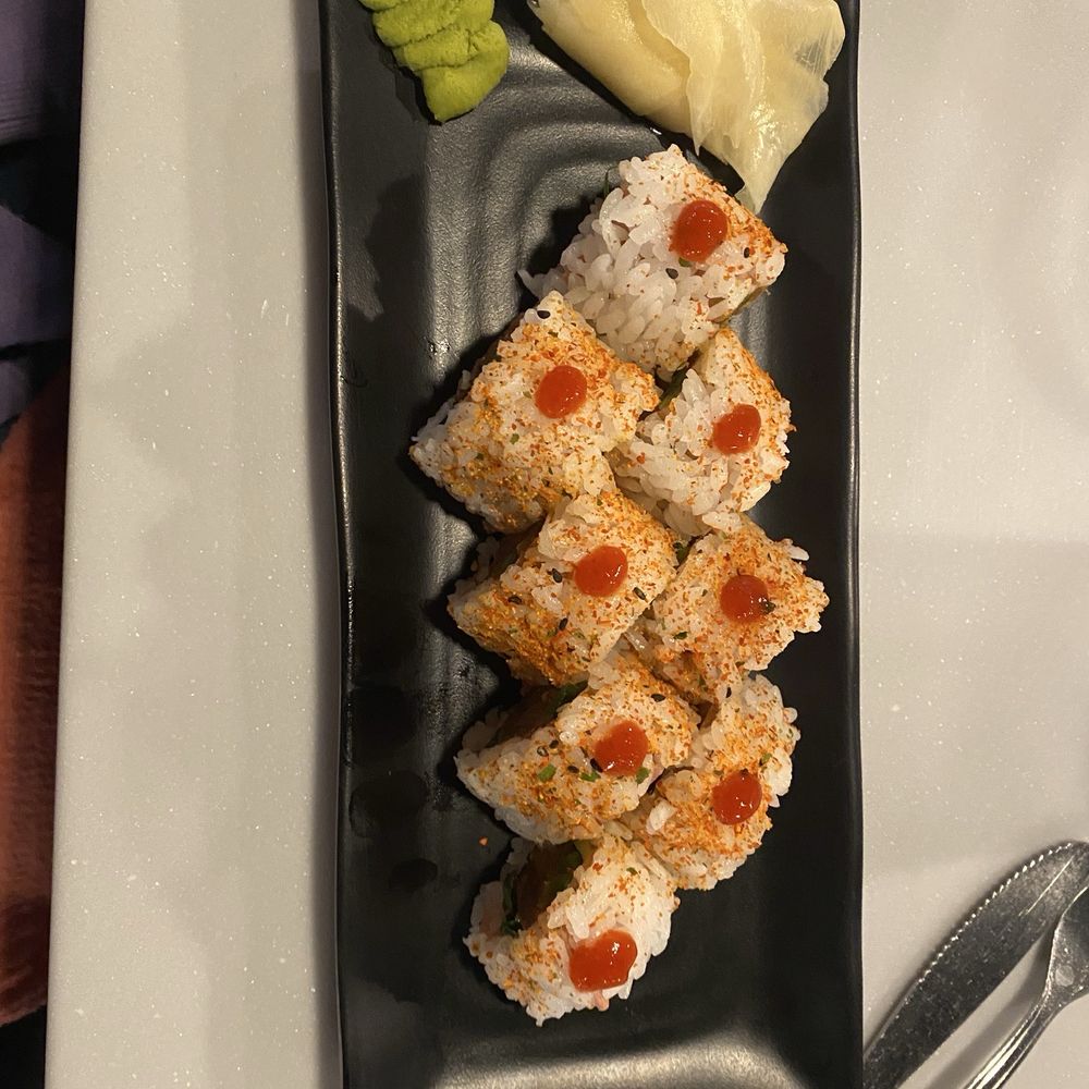 Garage Grill - Spicy Tuna Sushi - New American Near Me - Draper, Utah Garage Grill - Spicy Tuna Sushi - New American Near Me - Draper, Utah