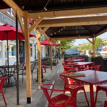 Coratti's On Main - Outside seating - Italian Near Me - Milford, Michigan