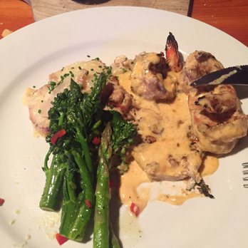 The Grizzly Bar & Grill - American Near Me - Cameron, Montana