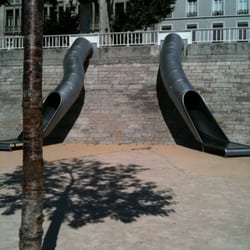 Aire de Jeux de la Passerelle du Collège