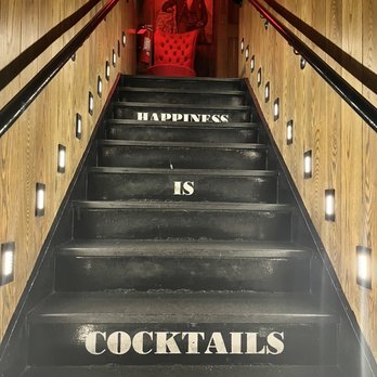 Dutch Freds - Decor - Cocktail Bars Near Me - New York, New York Dutch Freds - Decor - Cocktail Bars Near Me - New York, New York