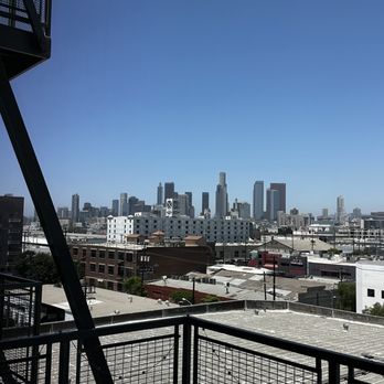 AMP Lofts - Apartments Near Me - Los Angeles, California