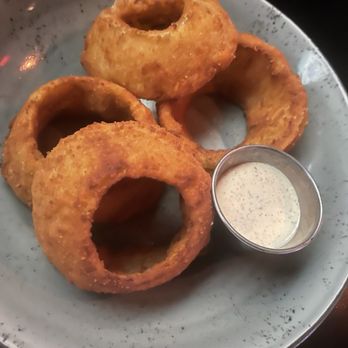 Joe Theismann's Restaurant - HOUSE MADE ONION RINGS V - American Near Me - Alexandria, Virginia Joe Theismann's Restaurant - HOUSE MADE ONION RINGS V - American Near Me - Alexandria, Virginia