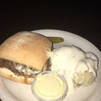 Regal Warren Moore - Roast beef with the best mashed potatoes ever!!! - Dinner Theater Near Me - Moore, Oklahoma Regal Warren Moore - Roast beef with the best mashed potatoes ever!!! - Dinner Theater Near Me - Moore, Oklahoma