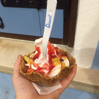 Dessart - Uno yogurt cremoso con frutta..!! - Gelato Near Me - Caorle, VE