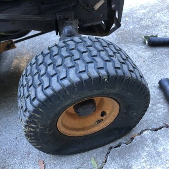 Les Schwab Tire Center - Tires Near Me - Chico, California