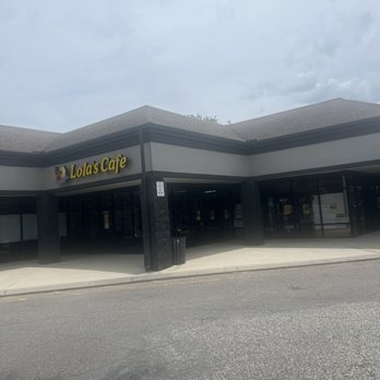Lola's Filipino Cafe & Mini Store - Filipino Near Me - Orange Park, Florida Lola's Filipino Cafe & Mini Store - Filipino Near Me - Orange Park, Florida