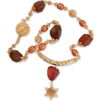 Glimmerdream - Harvest: Chunks of 'apple' chalcedony, large freshwater copper pearls & faceted citrine, all in 22K vermeil. Toggle clasp. - Jewelry Near Me - San Jose, California Glimmerdream - Harvest: Chunks of 'apple' chalcedony, large freshwater copper pearls & faceted citrine, all in 22K vermeil. Toggle clasp. - Jewelry Near Me - San Jose, California