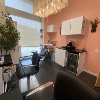 Henley Salon - Hair Stylists Near Me - Beverly Hills, California Henley Salon - Hair Stylists Near Me - Beverly Hills, California