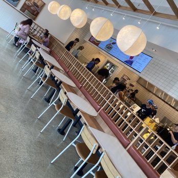 CAVA - More seating área and where you order. - Mediterranean Near Me - Pembroke Pines, Florida CAVA - More seating área and where you order. - Mediterranean Near Me - Pembroke Pines, Florida