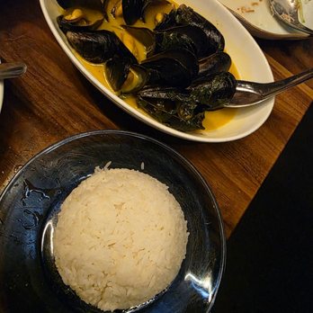 Lom Wong - Kaeng Kua Hoi - Thai Near Me - Phoenix, Arizona