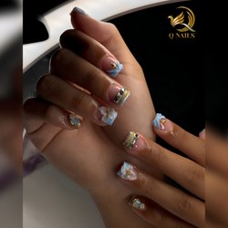 Q Nails