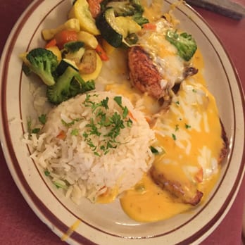 La Playa Maya - Cowgirl (charcoal broiled chicken with queso veggies and rice) - Mexican Near Me - Fort Worth, Texas
