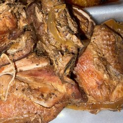 Brown stew chicken