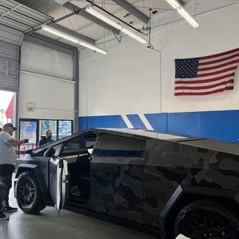 Blue Chip Auto Glass - Bell Road Blue Chip Tesla Cybertruck windshield install - Auto Glass Services Near Me - Phoenix, Arizona Blue Chip Auto Glass - Bell Road Blue Chip Tesla Cybertruck windshield install - Auto Glass Services Near Me - Phoenix, Arizona