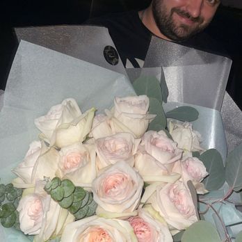 A Touch of Elegance Flowers - Floral Designers Near Me