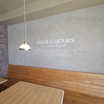 Tous Les Jours - Decor - Bakeries Near Me - Fremont, California Tous Les Jours - Decor - Bakeries Near Me - Fremont, California