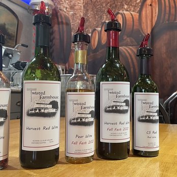 Lake Seneca Farms - Wineries Near Me - Eustis, Florida