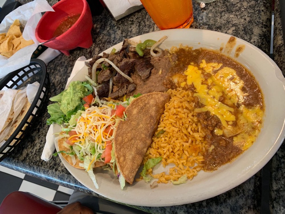 Julias Restaurant
