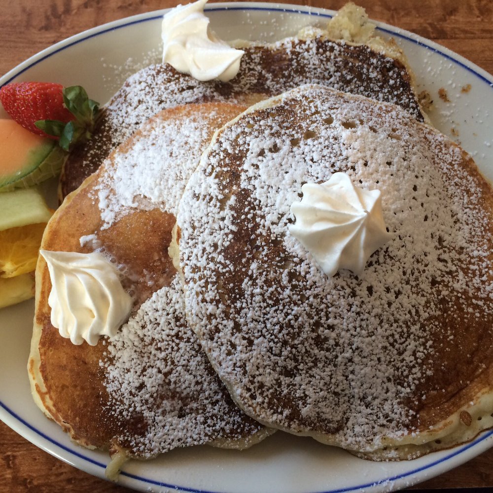 Barb's Country Kitchen - Buttermilk pancakes - Burgers Near Me - Orangeville, Ontario