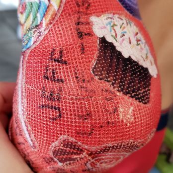 Children's Bone And Spine Surgery - He had his doctors sign it. - Orthopedists Near Me - Las Vegas, Nevada Children's Bone And Spine Surgery - He had his doctors sign it. - Orthopedists Near Me - Las Vegas, Nevada