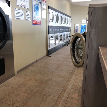Baltus Laundromat - Laundromat Near Me - Marshfield, Wisconsin