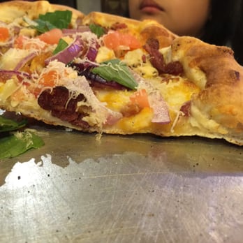 Farrelli's Pizza - Pizza Near Me - Tacoma, Washington