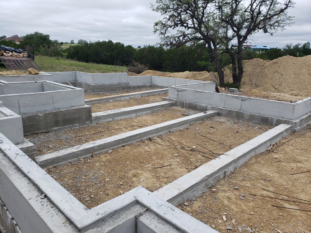 Slide of Advanced Construction and Remodeling