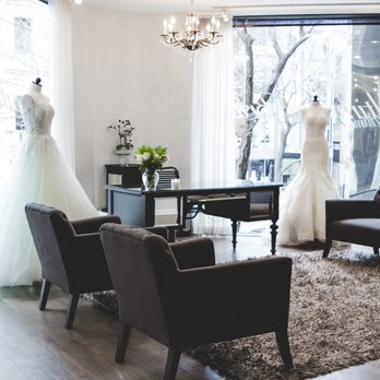 Ultimate Bride - Photo By: Bayly Shelley - Bridal Near Me - Chicago, Illinois