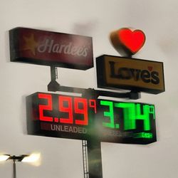 Love's Travel Stop - Signage