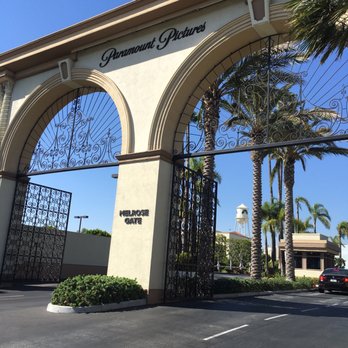 Paramount Studio Tour - Looking in the main gates with water tower in background - Tours Near Me - Los Angeles, California Paramount Studio Tour - Looking in the main gates with water tower in background - Tours Near Me - Los Angeles, California