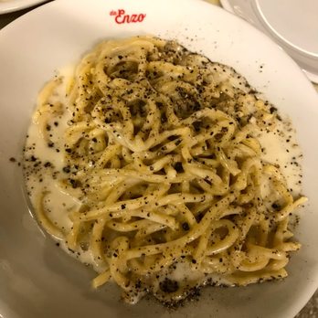 Da Enzo al 29 - Cacio E Pepe (€11.5) - tonnarelli, pecorino Romano, pepper - Roman Near Me - Rome, RM