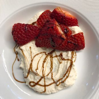 White Fences - Breakfast made by Liz - Whipped Ricotta with Strawberries and Balsamic Glaze - Bed & Breakfast Near Me - Water Mill, New York White Fences - Breakfast made by Liz - Whipped Ricotta with Strawberries and Balsamic Glaze - Bed & Breakfast Near Me - Water Mill, New York