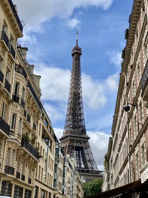 20 Eiffel by null