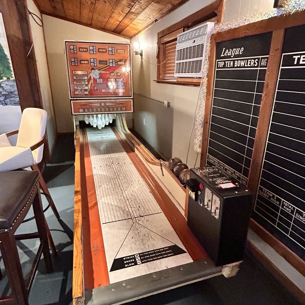 Halcyon Ledges - Bowling alley - Bars Near Me - Perry, Ohio