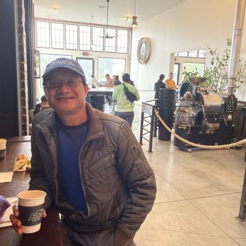 States Coffee - Main seating area + roped-off in-house roasting zone - Coffee & Tea Near Me - Martinez, California States Coffee - Main seating area + roped-off in-house roasting zone - Coffee & Tea Near Me - Martinez, California