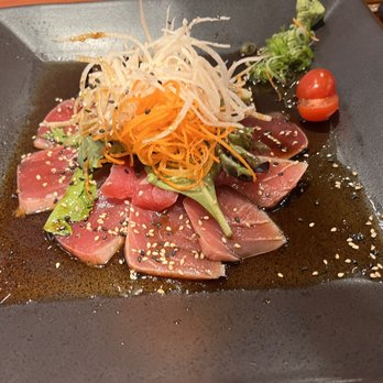 KUB KAO Thai & Sushi - Tuna Tataki - Thai Near Me - Davie, Florida