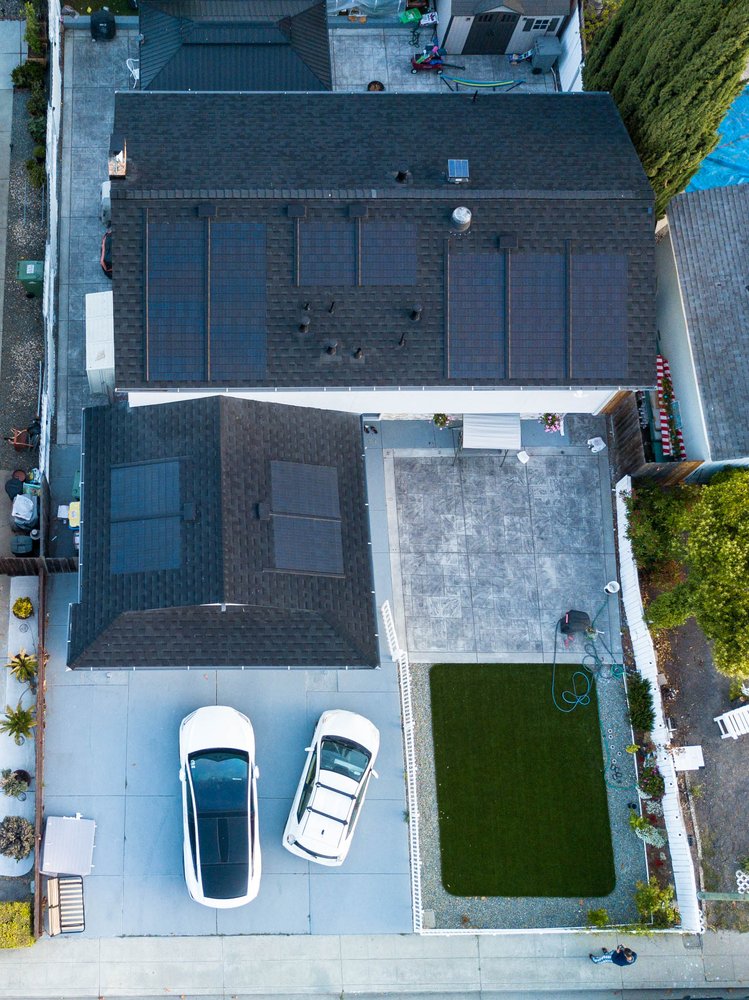 Slide of Westshore Roofing