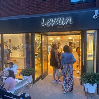 Levain Bakery - Back Bay, Boston - Bakeries Near Me - Boston, Massachusetts